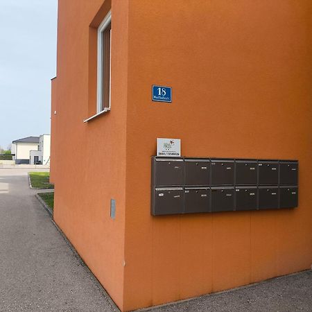 Hotel Schlafplatzl Marchtrenk Zewnętrze zdjęcie