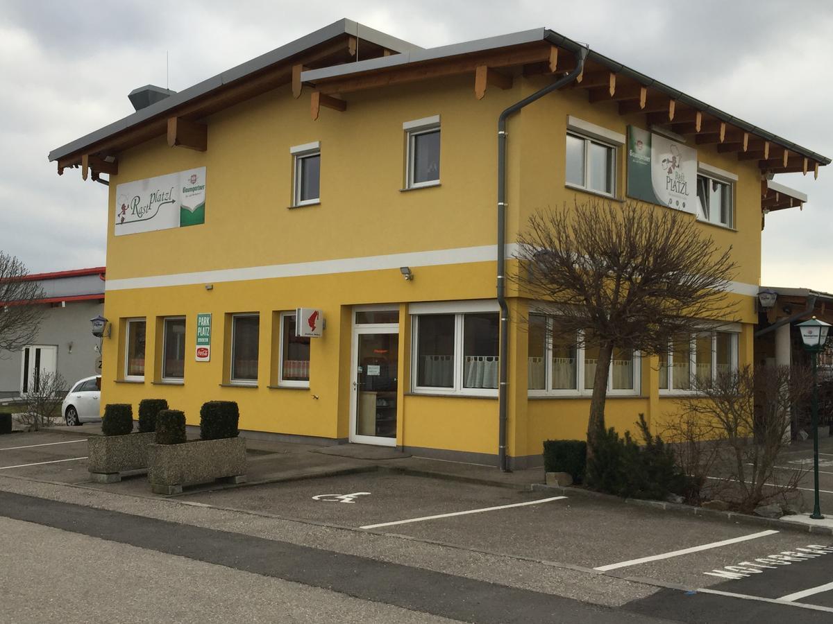 Hotel Schlafplatzl Marchtrenk Zewnętrze zdjęcie